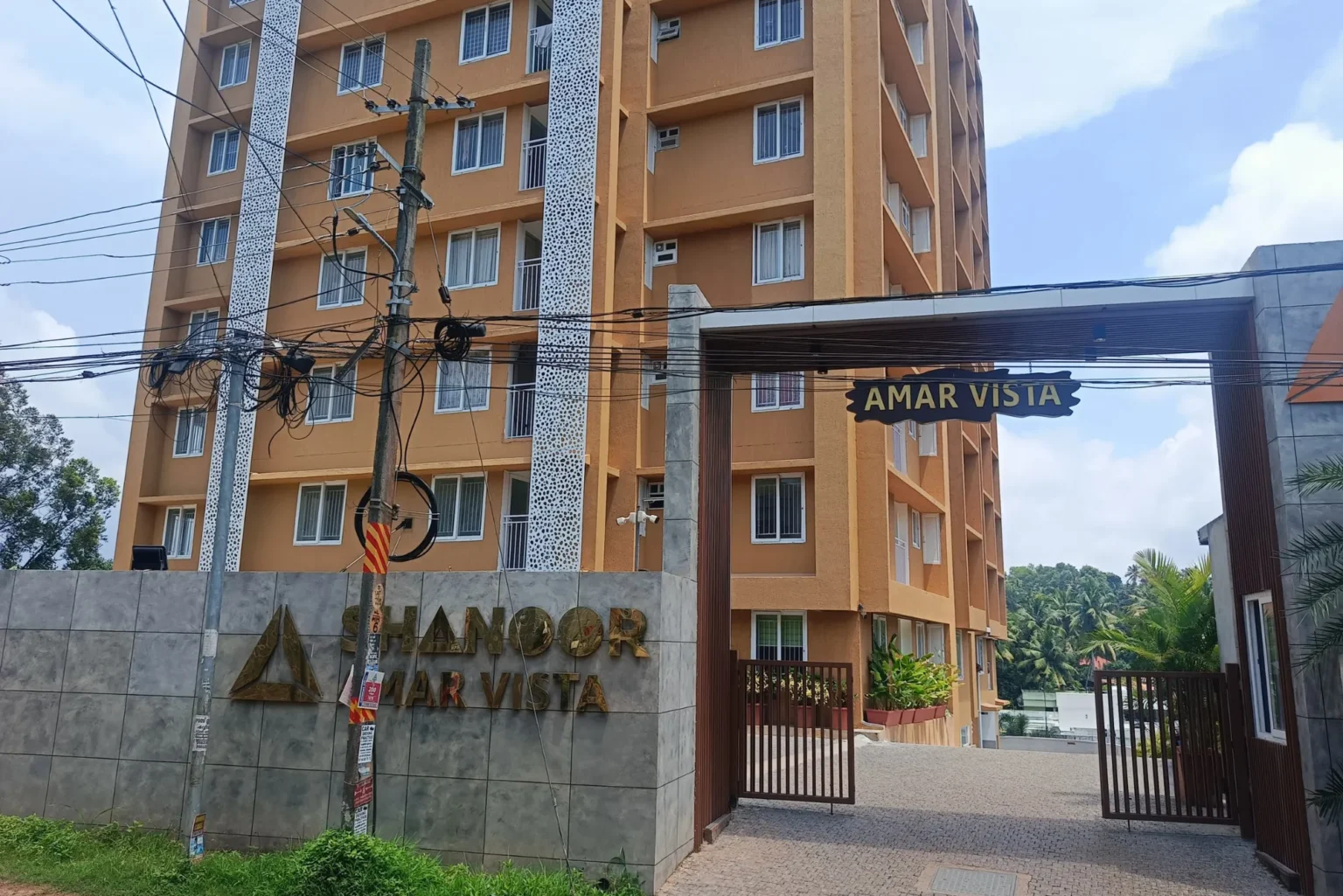 amar vista gallery